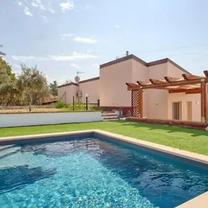 Laura Villa Cefalù